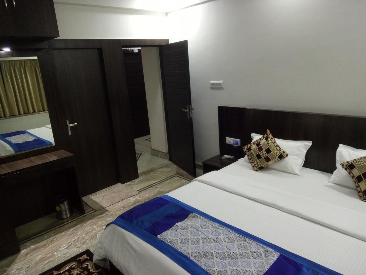 Singh Villa Колката Екстериор снимка