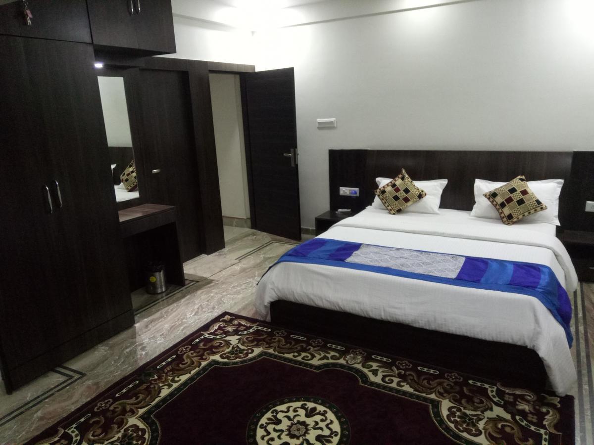 Singh Villa Колката Екстериор снимка